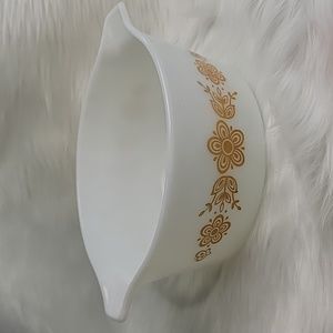 PYREX Butterfly Gold VTG 2 Qt. Collectible Casserole‎ Bakeware Serving Dish Bowl